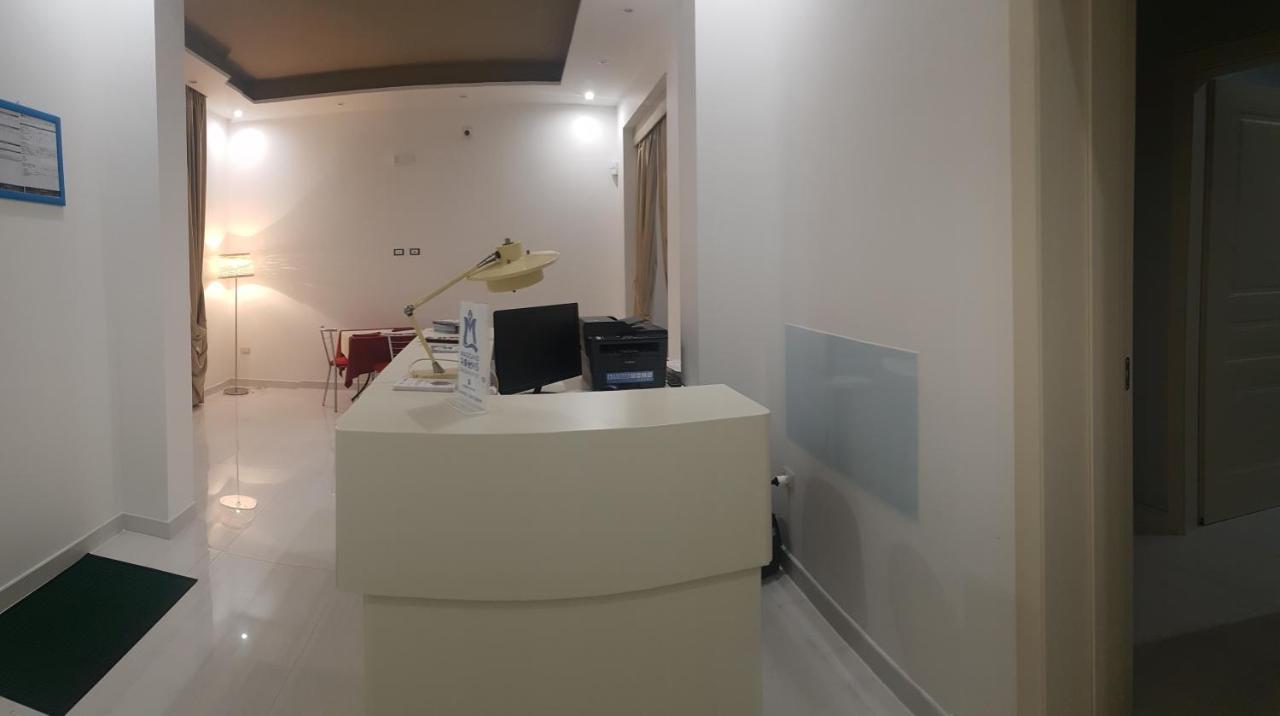 Madigans Rooms Bed&Breakfast Lecce Kültér fotó